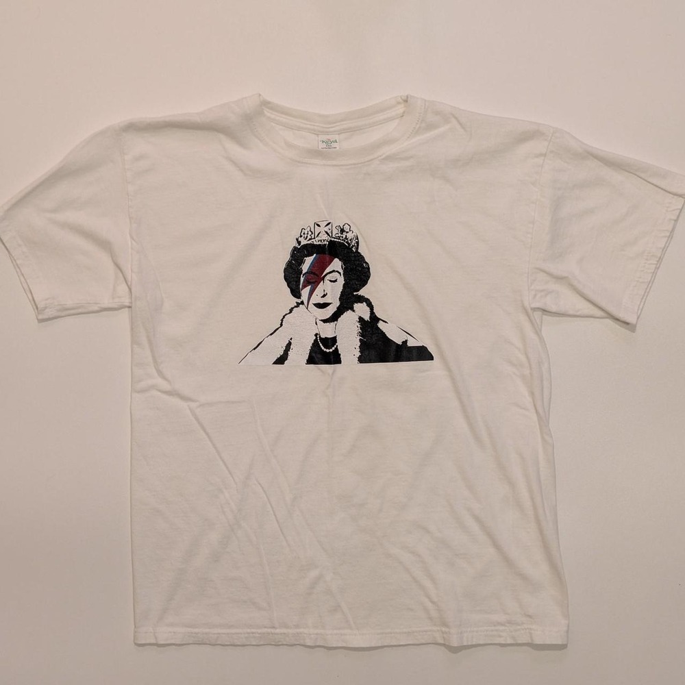 Banksy Queen Elizabeth